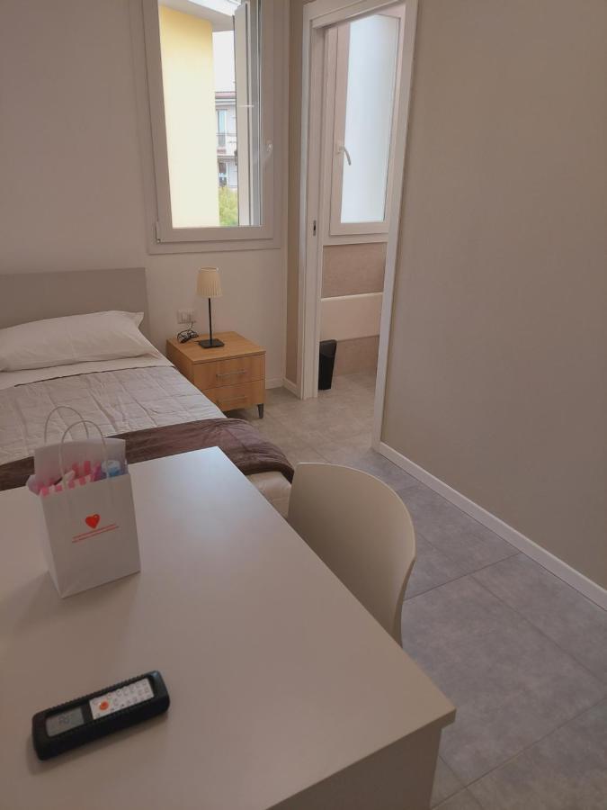 Aparthotel Delizia Camere&appartamenti Residenze Del Cuore