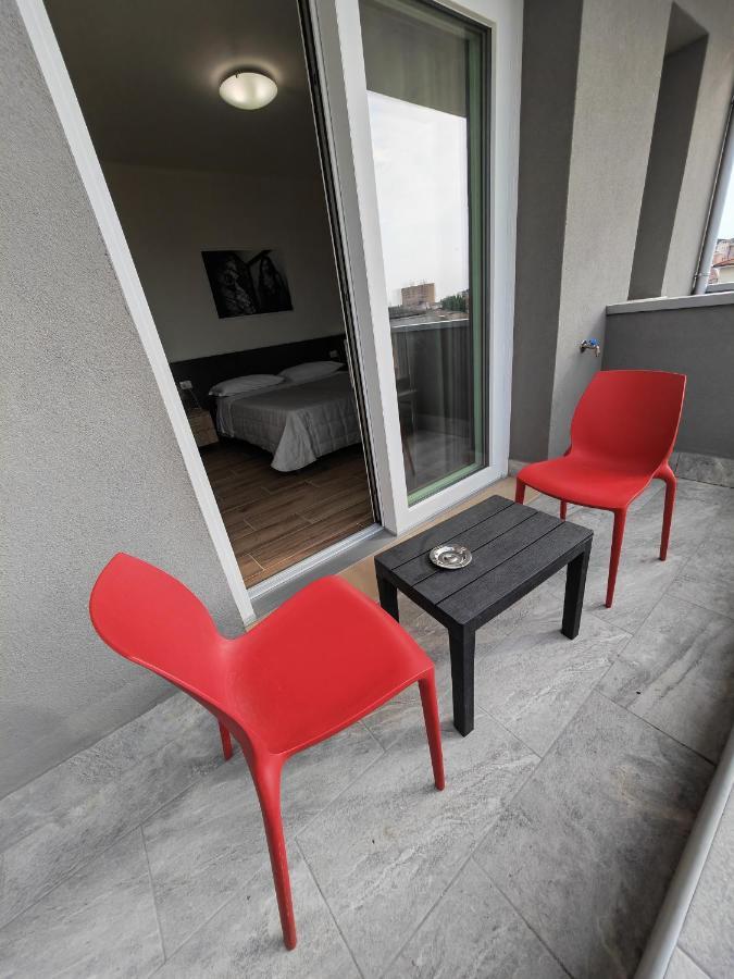 Delizia Camere&appartamenti Residenze Del Cuore *