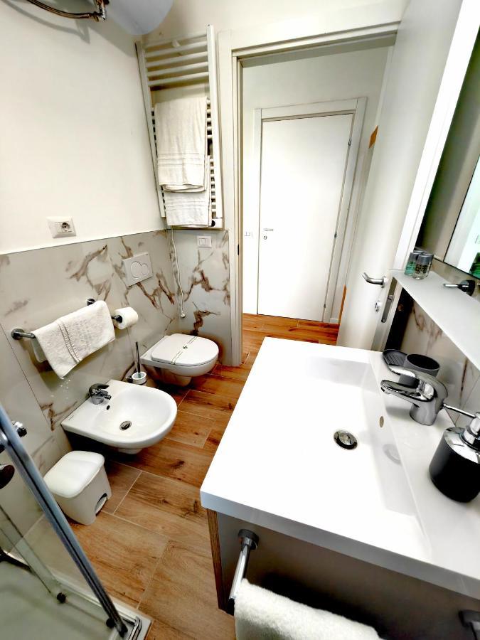 Delizia Camere&appartamenti Residenze Del Cuore *